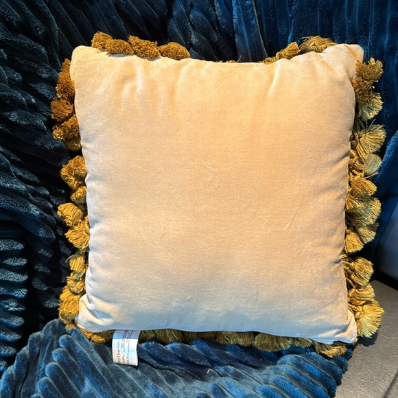 Wool Needle Point Pillow with Tassel Fringe-Song Bird with Nest-Beige/Tan - Picture 7 of 13